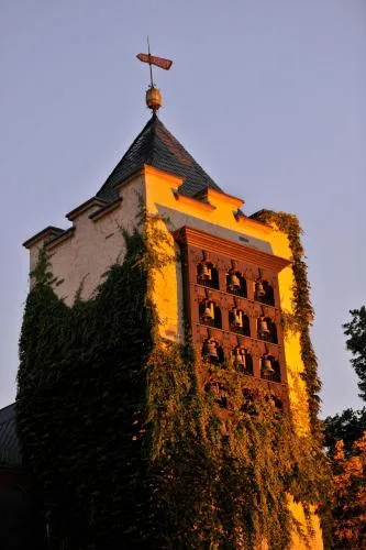 Breuer's Rüdesheimer Schloss in Rüdesheim am Rhein, Deutschland