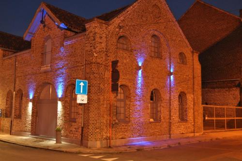 Blue House On The Water - Location saisonnière - Courtrai