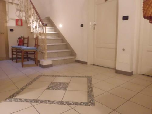 Double Room image 4