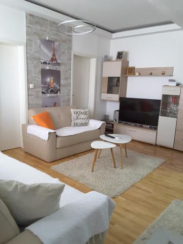 Apartment — rental in D-r Hristo Tatarchev 12, Veles MK, 1400