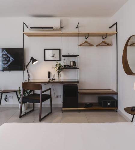 Two Pillows Boutique Hostel - image 14