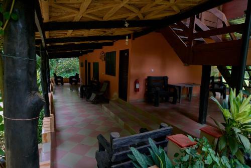 Vista exterior, Wli Water Heights Hotel in Ashanti