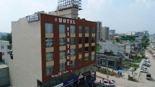 Hotel Vintage Zirakpur Chandigarh