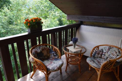 قاعة للمآدب, Chata Adrian Slovak Paradise in ستاري سموكوفيك