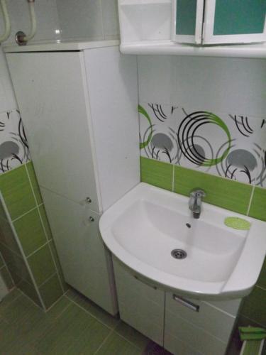 Vesna Apartments - image 2