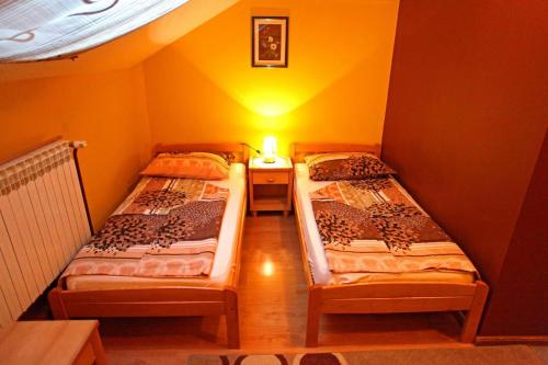  Triple Room Osijek 15994d in 31000 Osijek