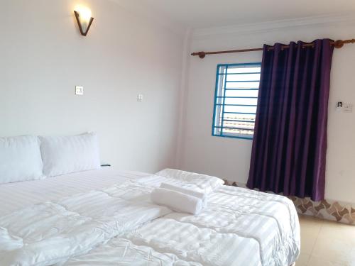 Silver Dolphin Guesthouse