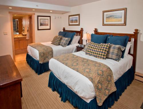 Two Bedroom at the Lodge At Vail in Vail, USA