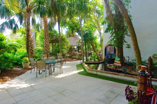 Facilities, Riverside Apartments By The Beach in Fort Lauderdale (FL)