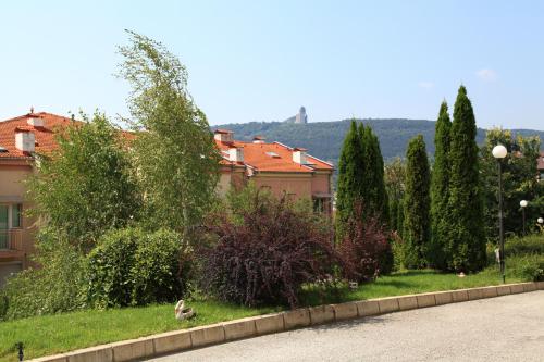 South Coast Apartments - image 6