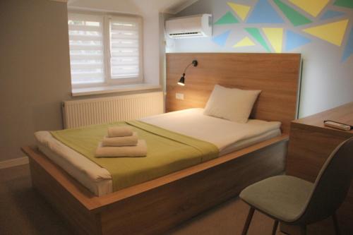 1 twin bed