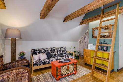 Old Town Square Apartments by Michal&Friends, Прага (фото 2)