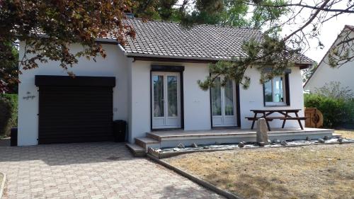 Les troglodytes gîte à louer Conchil-le-Temple