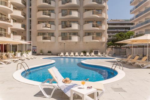 สระว่ายน้ำ, Hotel Salou Beach Family Rentalmar in กาเปยันส์