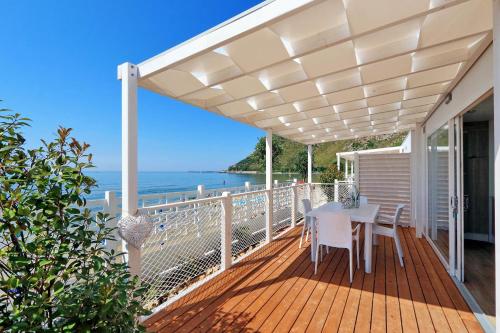  Le Palme Village, Unterkunft in Terracina