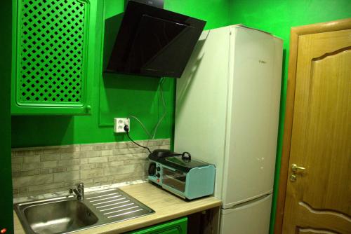 Apartment on Suvorovsky Prospect - image 2