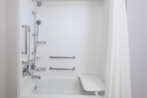 Courtyard By Marriott Athens Downtown – Athens, GA