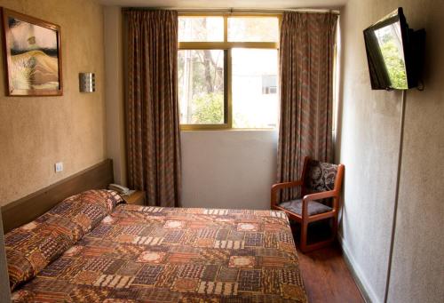 Standard Queen Room room in HOTEL ESTADIO S.A