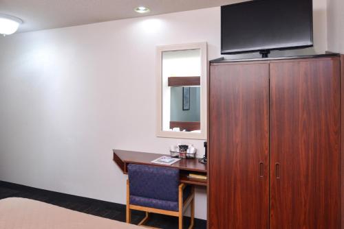 2 double beds