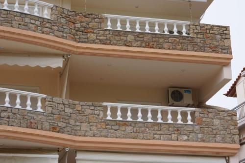  Beachfront Apartment in Nea Stira