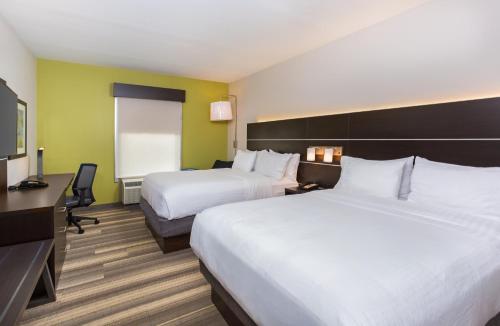 Holiday Inn Express & Suites Morristown, an IHG Hotel