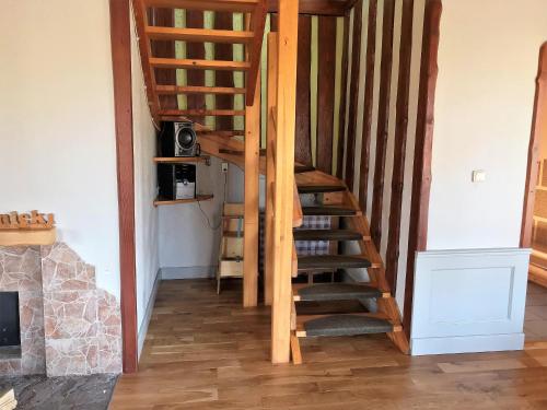 设施服务, Brivdienu maja Amatnieki in 库尔迪加