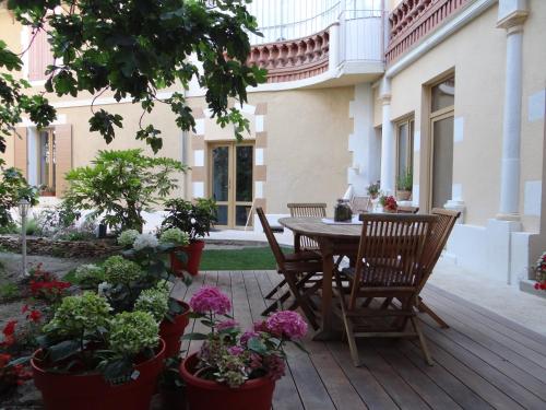 ทางเข้า, Villa Colonna Appartements in มานอสก์