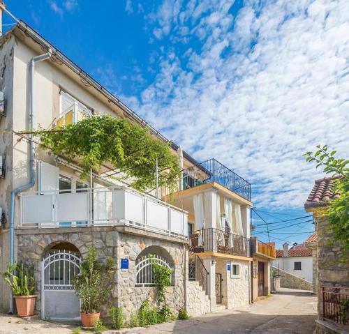  Apartment Mario, Unterkunft in Čižići