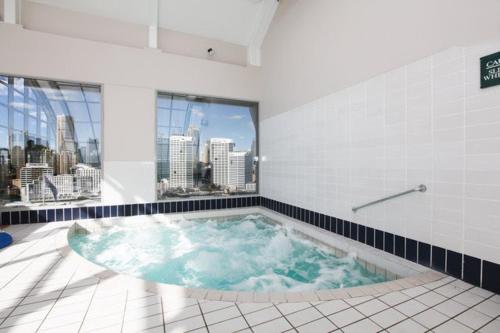 Darling Harbour 2 Bedroom Apartment - image 13