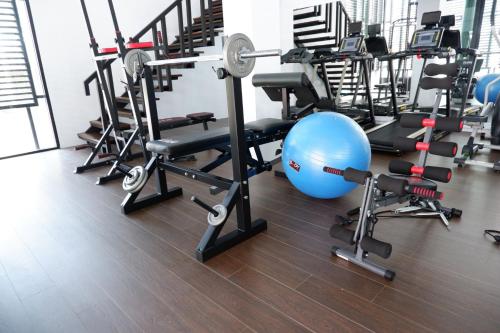 centre de fitness, Ploy's Pearl Hotel near Colline de KhaoTha Phet
