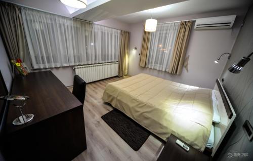 Garni Hotel 018 In - image 11