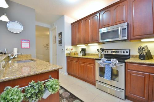 Shoreway Loop Unit 308 Condo - main image