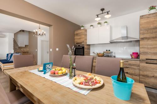 virtuve, Villa Leticia in Hreljici