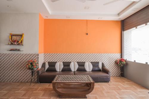 Om Palace photo 4