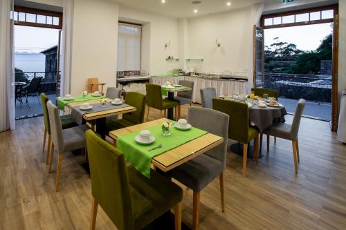 อาหารและเครื่องดื่ม, Quinta da Magnólia AR (Quinta da Magnolia AR) in อูร์เซลินา