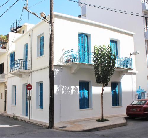  Marika's Traditional House in Agios Nikolaos