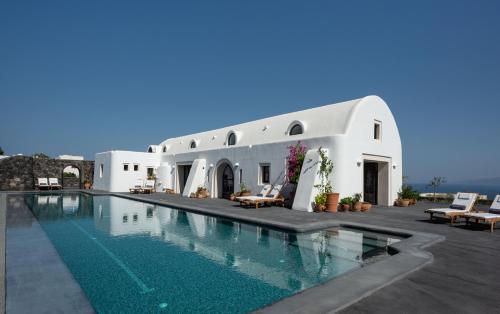 Perivolas Hotel - image 13