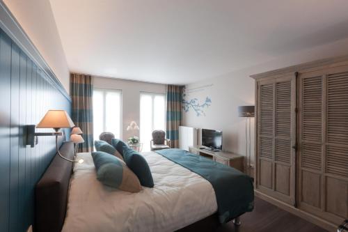 1 queen bed