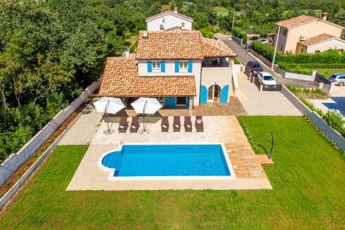 Viesnīcas āriene, Villa Leticia in Hreljici