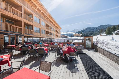 Sporthotel Floralpina 4