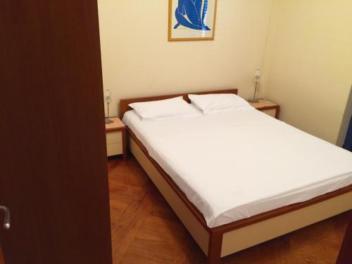 Villa Sara Guesthouse