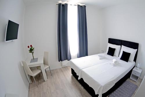 Virtus Apartments and Rooms - image 2
