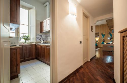 Rome As You Feel - Baccina 95 Forum Apartment - image 4
