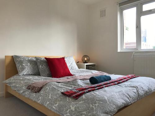 2 Bedroom Apartment Shoreditch