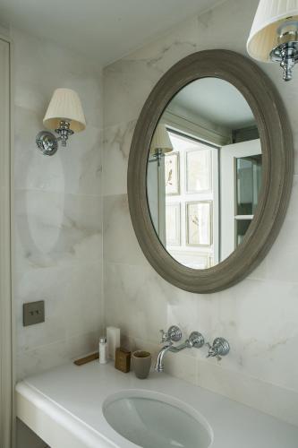 Charles V - image 14