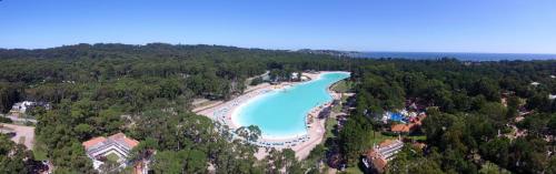 Solanas Green Park & Crystal Beach