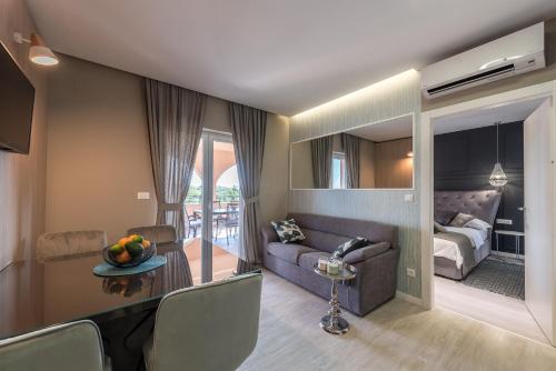 Luxury Apartments Garden - image 2