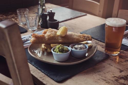 Tweedies Bar and Lodge - 식음료(F&B)