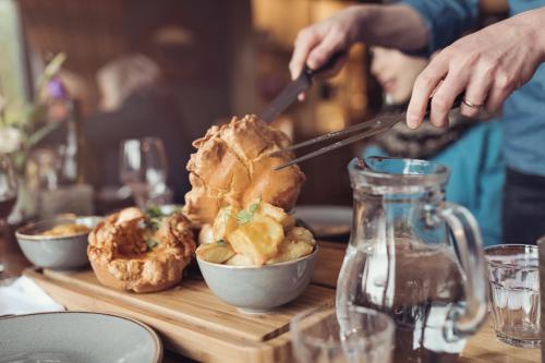 Tweedies Bar and Lodge - 식음료(F&B)