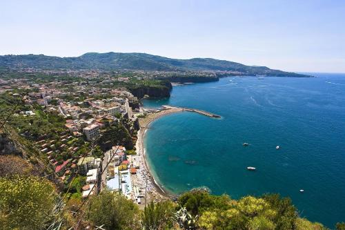 Shanti Home – Sorrento, CO